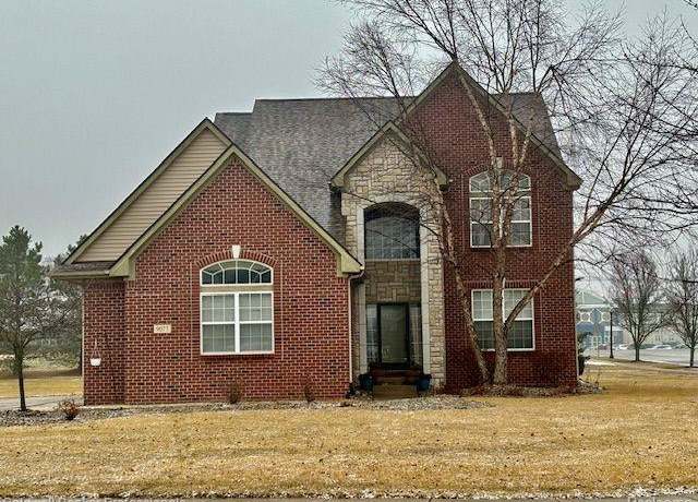 Property at 9077 Chambord Dr, Ypsilanti, MI 48197, 4 beds, 3.5 baths