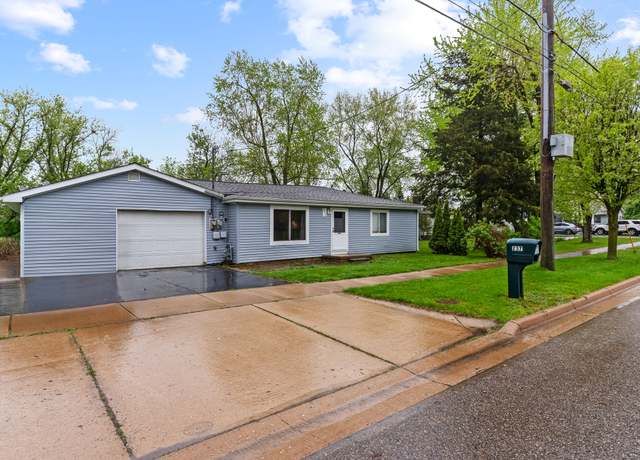 Property at 237 S East St, Fowlerville, MI 48836, 2 beds, 1 bath