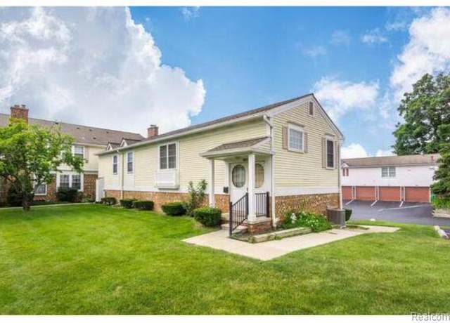 Property at 21360 E Glen Haven Cir, Northville, MI 48167, 2 beds, 2 baths
