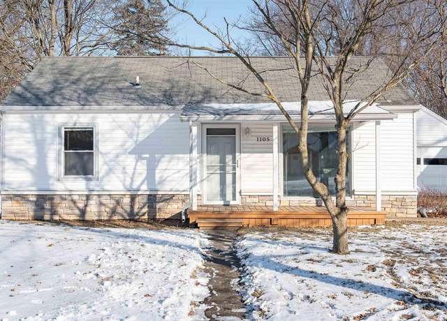 Property at 1105 E St. Andrews St, Midland, MI 48642, 3 beds, 1 bath