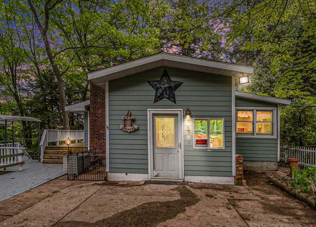 Property at 4468 Teal Ln, Newaygo, MI 49337, 2 beds, 2 baths