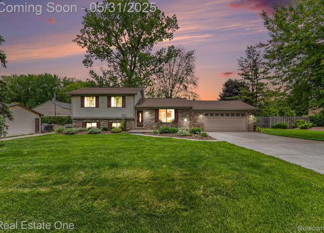 Property at 3714 Donley Ave, Rochester Hills, MI 48309, 4 beds, 1.5 baths