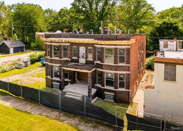 Property at 1817 Fischer St, Detroit, MI 48214, 8 beds, 4 baths