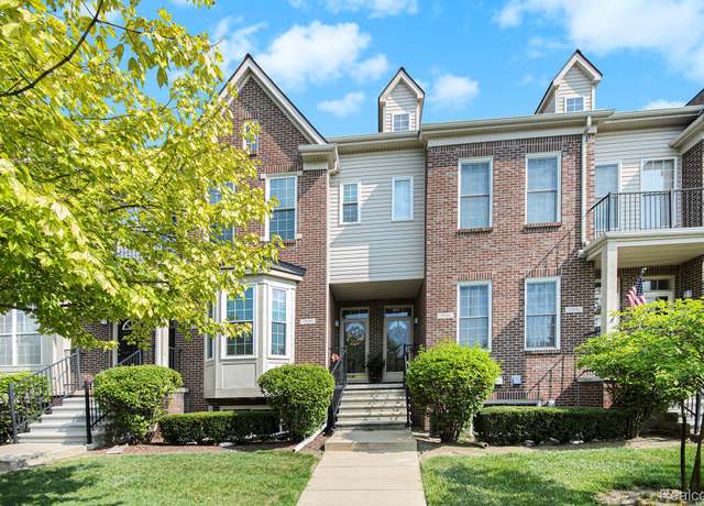 Property at 39194 Brookfield Dr, Westland, MI 48185, 2 beds, 2.5 baths