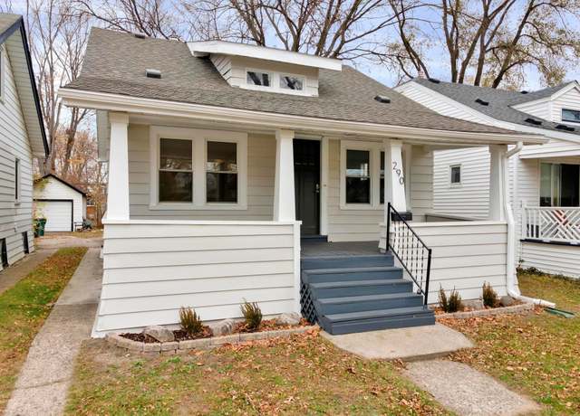 Property at 290 Pearson St, Ferndale, MI 48220, 3 beds, 3 baths
