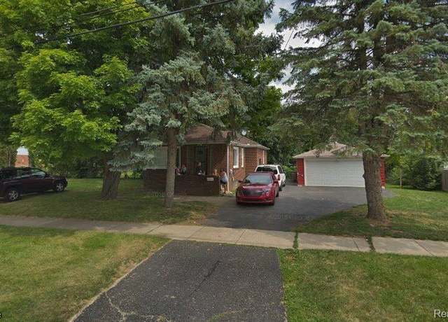 Property at 182 Summit St, Pontiac, MI 48342, 2 beds, 1 bath