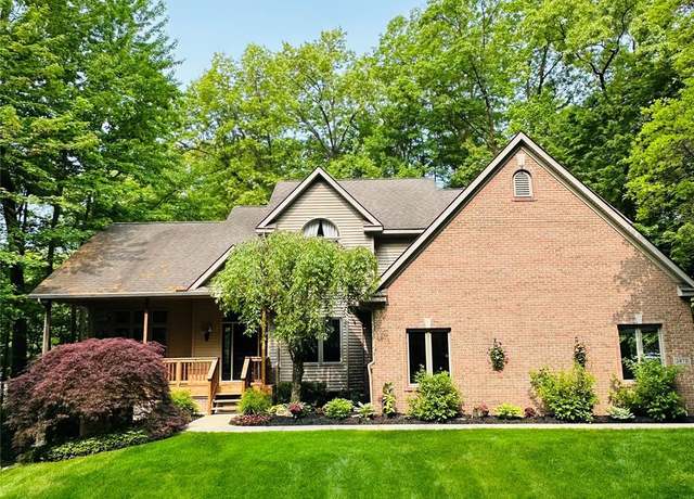 Property at 3873 Hartland Hills Dr, Hartland, MI 48353, 4 beds, 3.5 baths