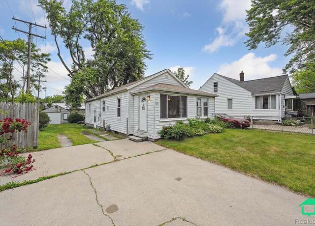 Property at 823 Hawthorne Ave, Ypsilanti, MI 48198, 3 beds, 1 bath