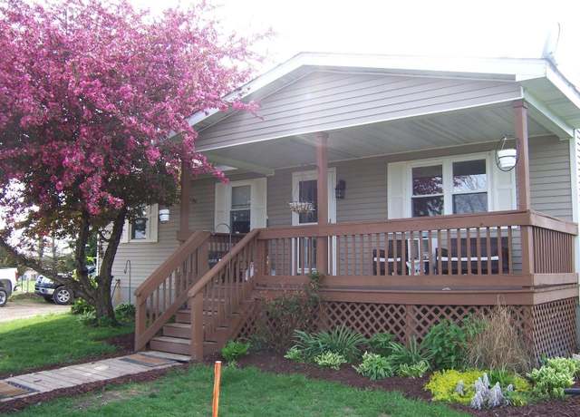 Property at 7178 Rich Rd, Fostoria, MI 48435, 3 beds, 1 bath