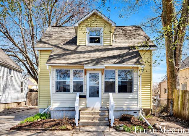 Property at 324 Fransman Pl SW, Grand Rapids, MI 49504, 3 beds, 2 baths