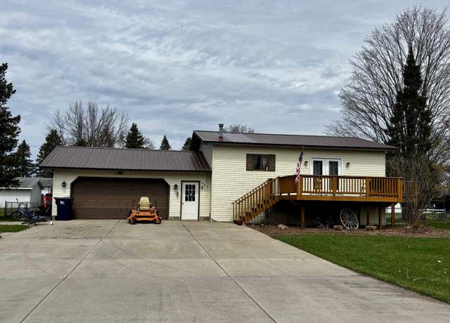 Property at 403 E Calhoun St, Mancelona, MI 49659, 4 beds, 1.5 baths