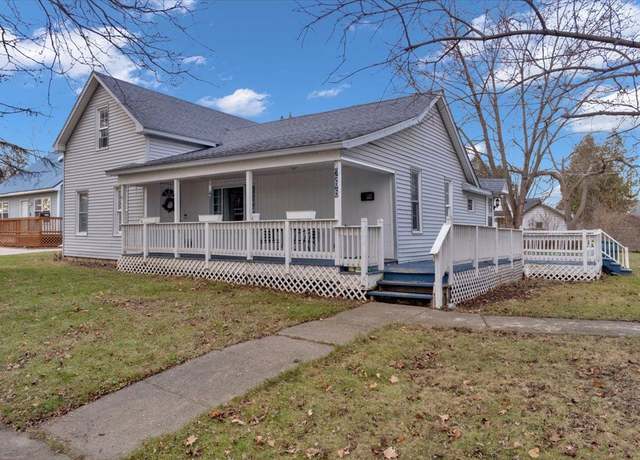 Property at 266 S Elm St, Lapeer, MI 48446, 4 beds, 2 baths
