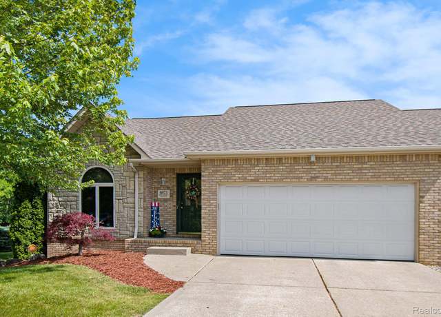 Property at 6073 Belmont Ct E, Grand Blanc, MI 48439, 3 beds, 3 baths
