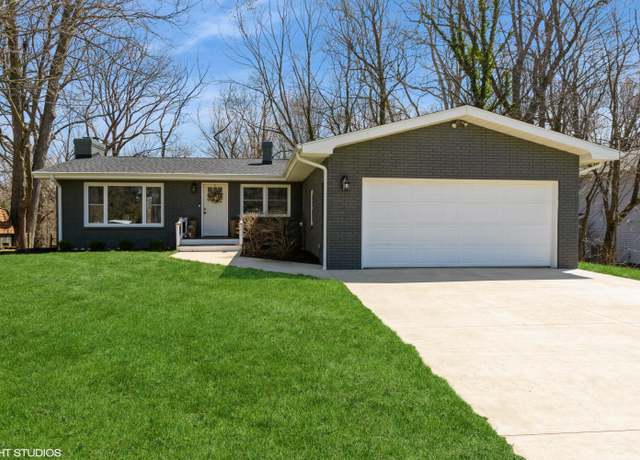Property at 4747 Woodland Dr, St Joseph, MI 49085, 4 beds, 2.5 baths