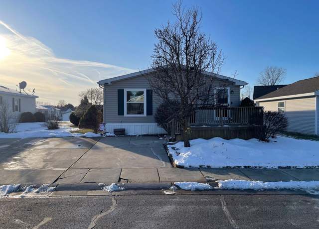 Property at 101 Ashley Cir, Swartz Creek, MI 48473, 3 beds, 2 baths