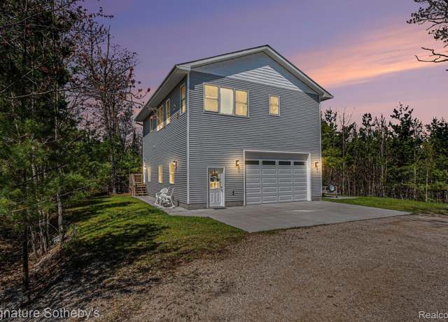 Property at 6850 Beach Rd, Rogers City, MI 49779, 2 beds, 1.5 baths