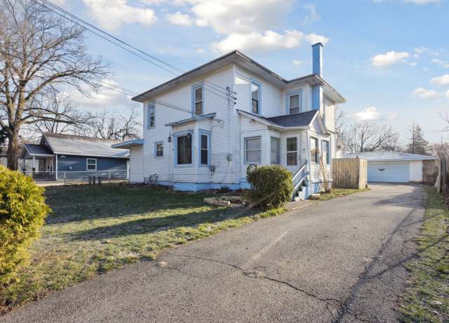 Property at 534 Trimble Ave, Kalamazoo, MI 49048, 5 beds, 2 baths