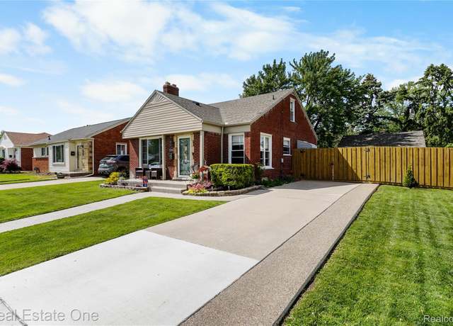 Property at 13684 Mercier St, Southgate, MI 48195, 3 beds, 2 baths