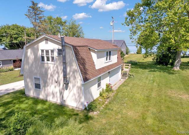 Property at 7937 Lakeview Dr, Lexington, MI 48450, 1 bed, 1 bath