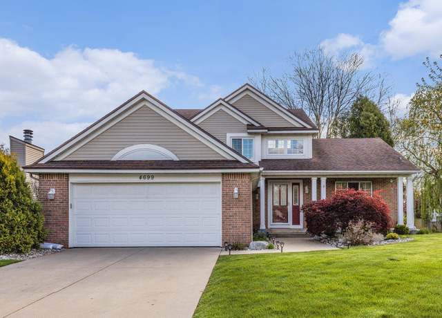 Property at 4699 Raintree Dr SE, Kentwood, MI 49512, 4 beds, 2.5 baths