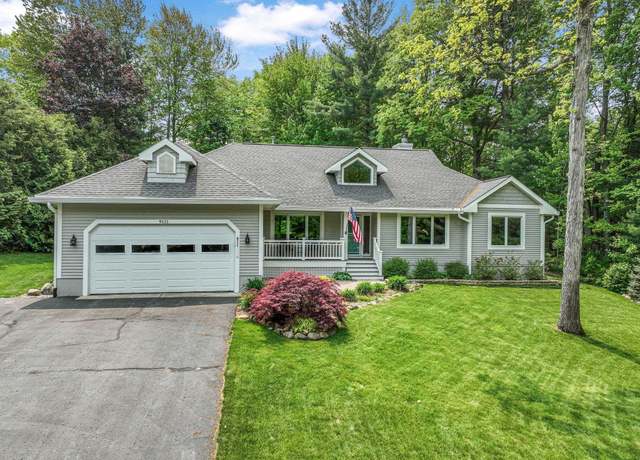 Property at 9111 Settlers Cv, Traverse City, MI 49684, 3 beds, 2.5 baths