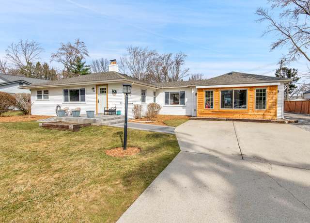 Property at 110 Blanche Dr, Troy, MI 48098, 3 beds, 2 baths