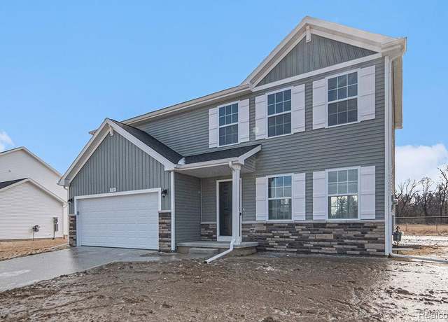 Property at 735 Lone Oak Way, Tecumseh, MI 49286, 4 beds, 2.5 baths