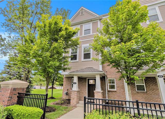 Property at 478 N Wixom Rd, Wixom, MI 48393, 3 beds, 2.5 baths
