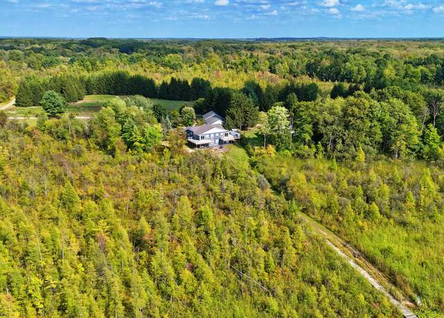 Property at 491 Bitter Creek Ln, Pierson, MI 49339, 5 beds, 3 baths