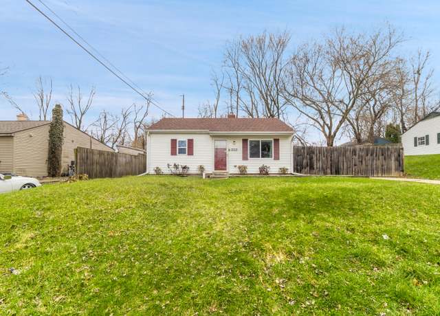 Property at 1203 Warwick Dr, Lansing, MI 48910, 2 beds, 1 bath