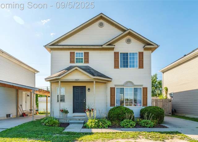 Property at 21824 15 Mile Rd, Clinton Charter Township, MI 48035, 3 beds, 1.5 baths