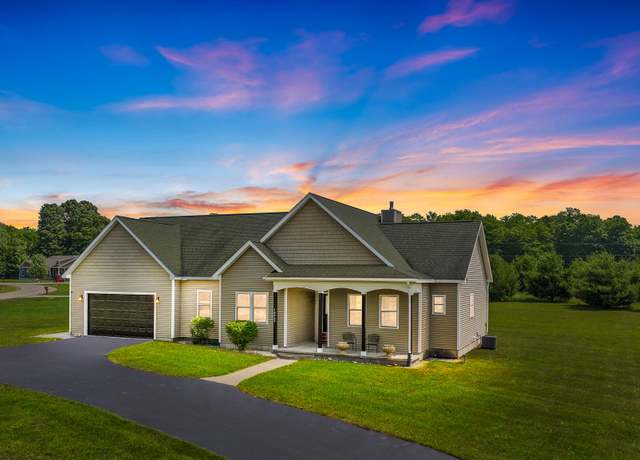 Property at 18863 Meadowlark Rd, Thompsonville, MI 49683, 4 beds, 2 baths