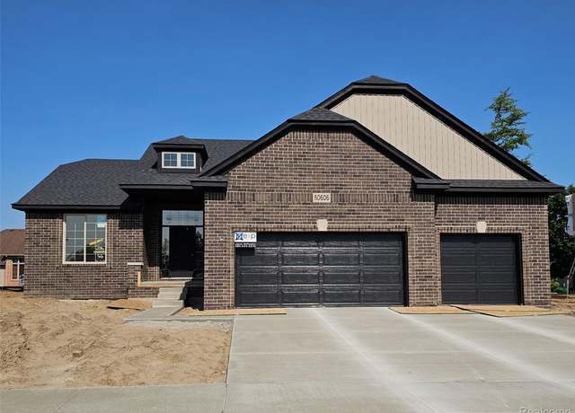 Property at 50606 Mistwood Dr, Macomb, MI 48042, 3 beds, 3 baths