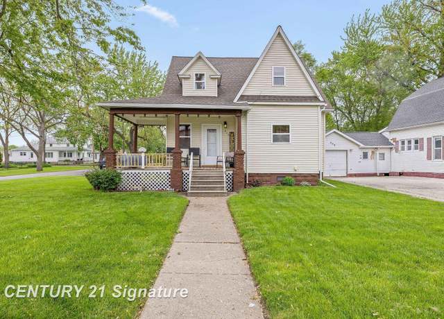 Property at 415 E Washington St, Freeland, MI 48623, 3 beds, 1 bath