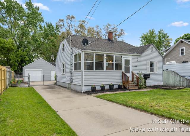 Property at 4618 Pinehurst Ave SW, Grand Rapids, MI 49548, 3 beds, 1 bath