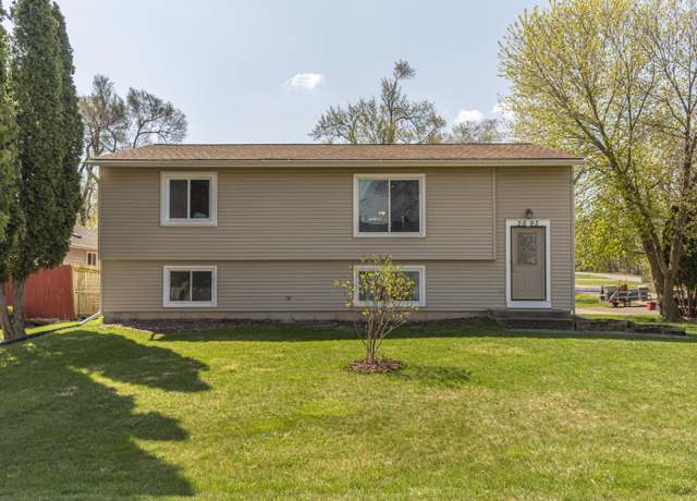 Property at 2693 Southlawn St, Ypsilanti, MI 48197, 4 beds, 2 baths