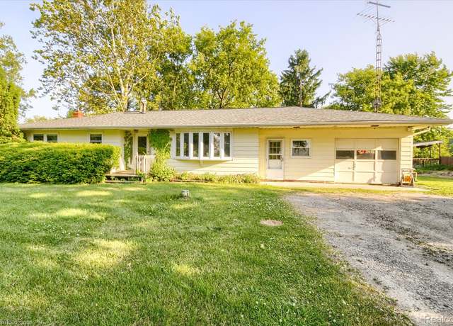 Property at 3293 W Oregon Rd, Lapeer, MI 48446, 4 beds, 2 baths