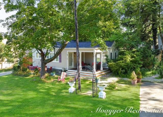 Property at 15 E Wall St, Douglas, MI 49406, 5 beds, 4 baths