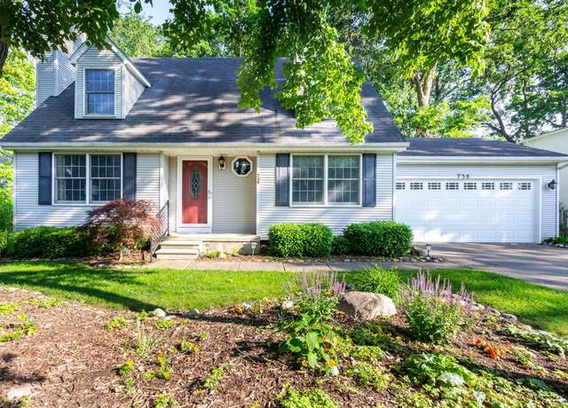 Property at 738 Kestrel Ridge Dr, South Lyon, MI 48178, 3 beds, 2 baths