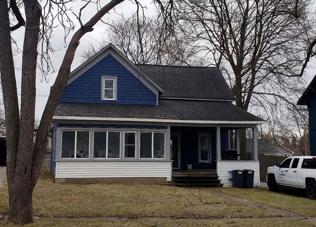 Property at 216 N Monroe St, Lapeer, MI 48446, 3 beds, 1.5 baths