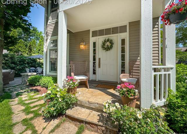 Property at 302 Drace St, Rochester, MI 48307, 3 beds, 3.5 baths