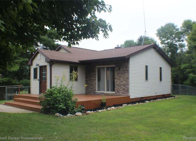 Property at 3775 Shay Lake Rd, Dayton Township, MI 48741, 2 beds, 1 bath