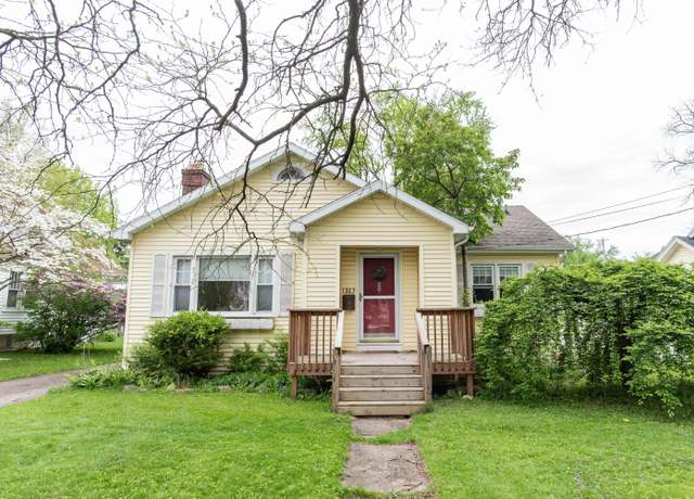 Property at 1327 Southern Ave, Kalamazoo, MI 49001, 3 beds, 2 baths
