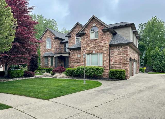 Property at 52006 Finch Ct, Shelby Twp, MI 48315, 4 beds, 4 baths