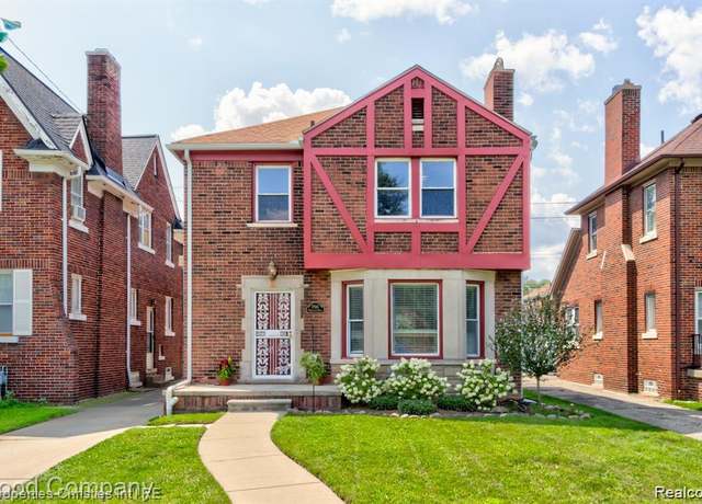 Property at 17565 Pennington Dr, Detroit, MI 48221, 4 beds, 1.5 baths