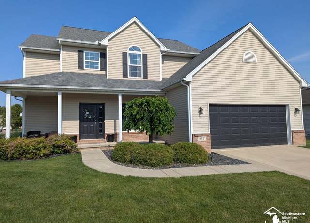 Property at 696 Webber Dr, Temperance, MI 48182, 5 beds, 2.5 baths