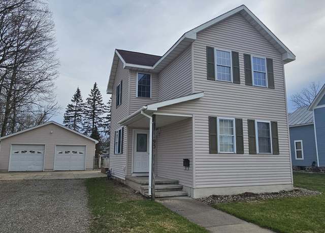 Property at 93 Henry St, Coldwater, MI 49036, 3 beds, 2 baths