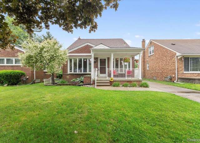 Property at 8148 Buckingham Ave, Allen Park, MI 48101, 3 beds, 2 baths