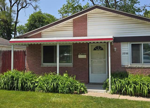 Property at 5944 Beech Daly Rd, Taylor, MI 48180, 3 beds, 1 bath