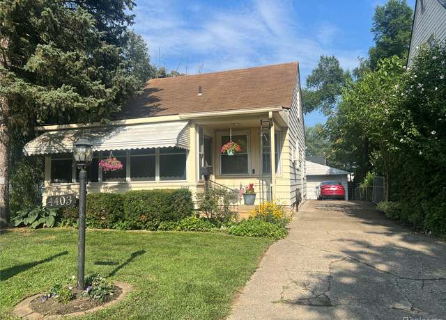 Property at 4403 Biddle St, Wayne, MI 48184, 3 beds, 1.5 baths